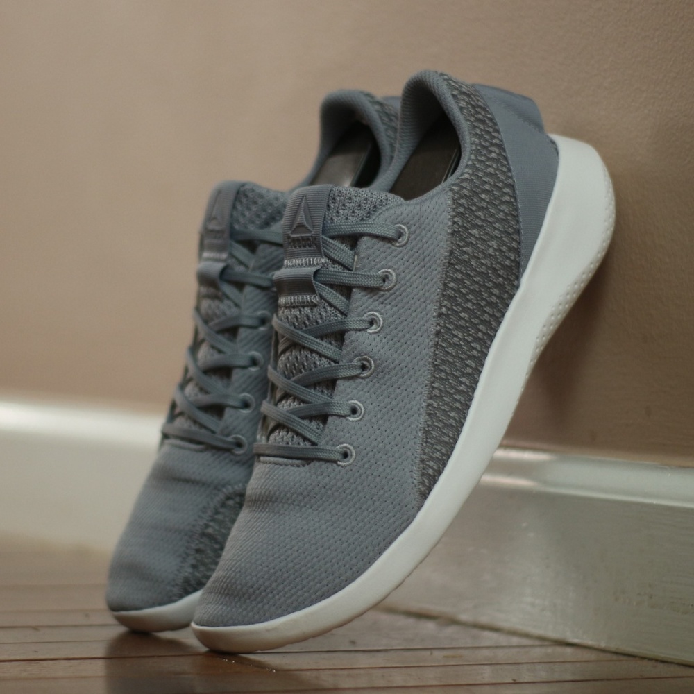 Reebok Women's Size 9 Ardara Walking Shoe CN2328